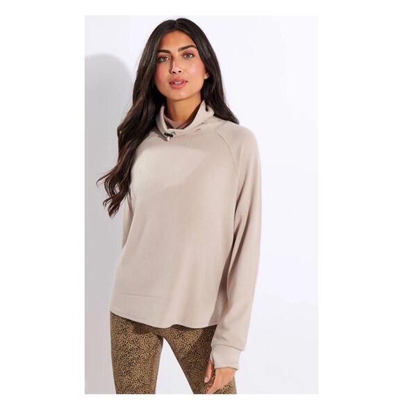 Varley Adkisson Toggle Collar Hi Lo Sweatshirt Sandshell Cream Brown Size S - Picture 1 of 12